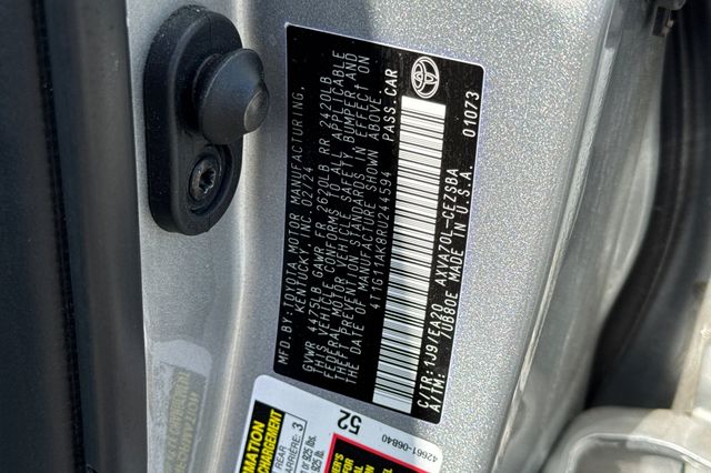 Vehicle image 33 of 34