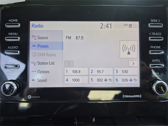 2024 Toyota Camry SE Image 17 of 27