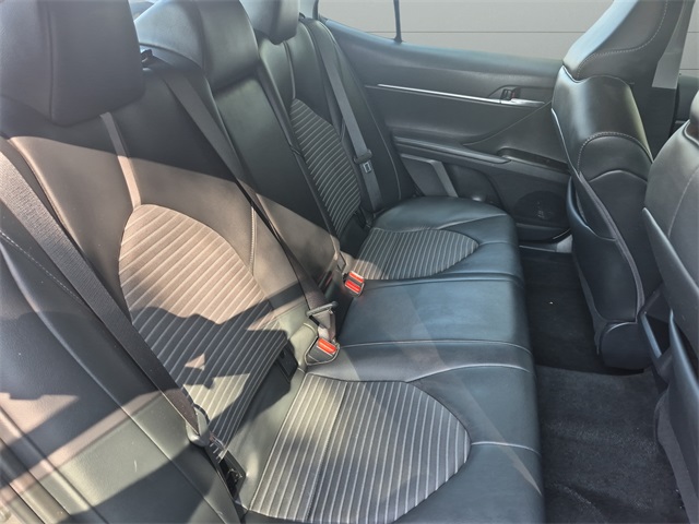 2024 Toyota Camry SE Image 11 of 27