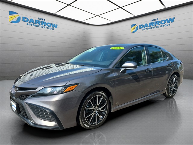 2024 Toyota Camry SE Image 1 of 27
