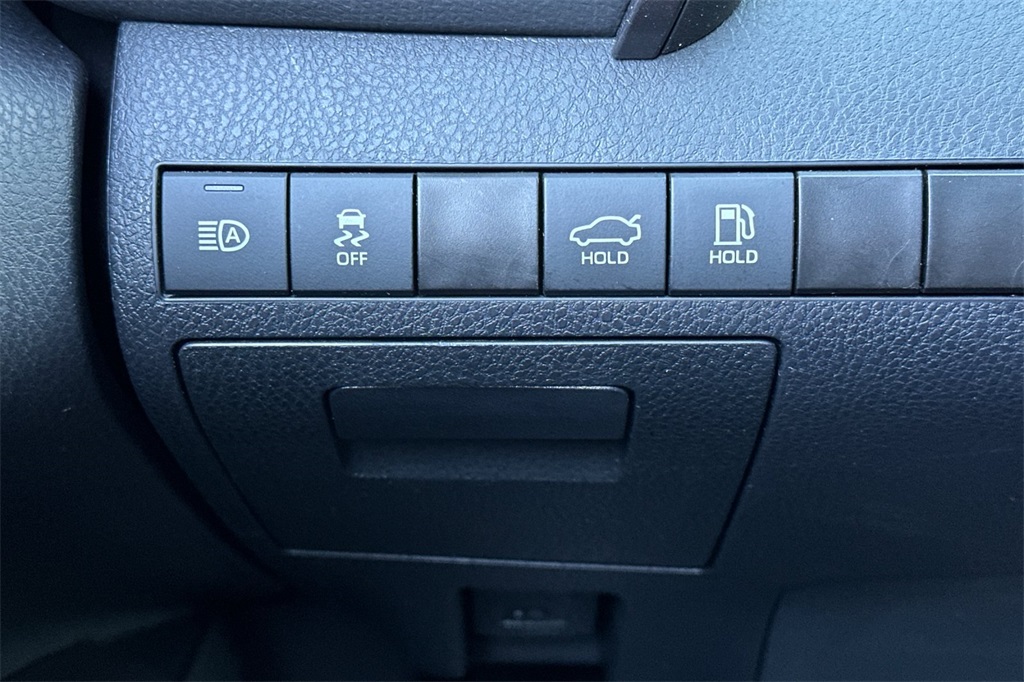 2024 Toyota Camry SE Image 23 of 27