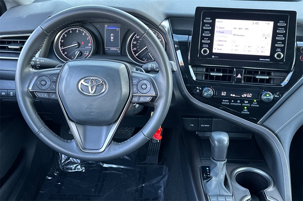 2024 Toyota Camry SE Image 14 of 27