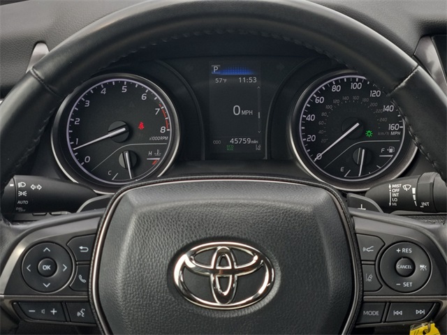 Vehicle image 25 of 31