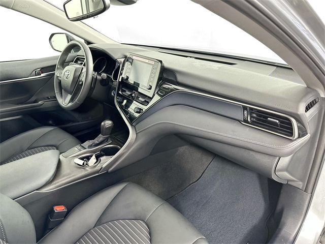 Vehicle image 29 of 38