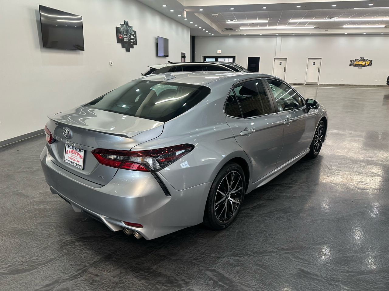 2024 Toyota Camry SE Image 5 of 24