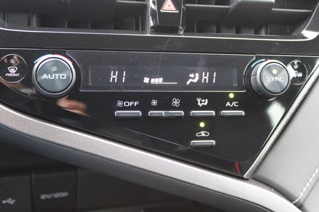 Vehicle image 16 of 41