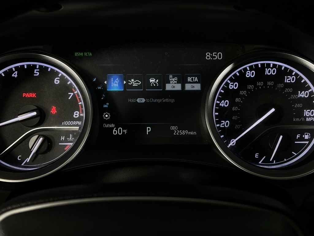 Vehicle image 16 of 50