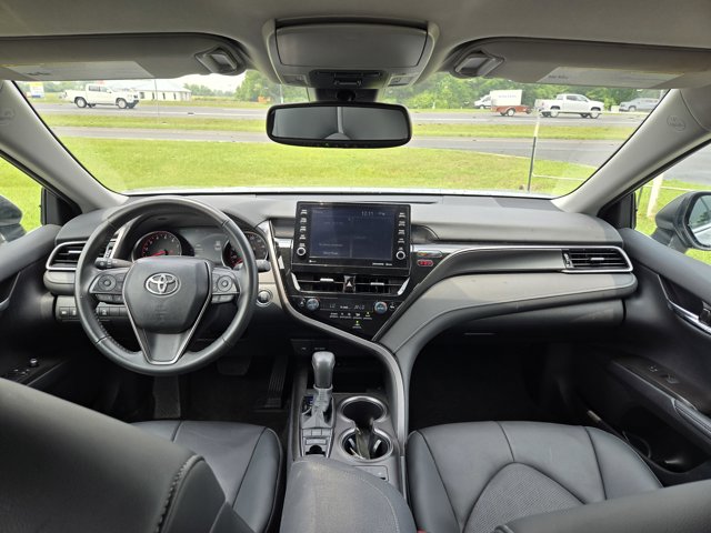 Vehicle image 14 of 14