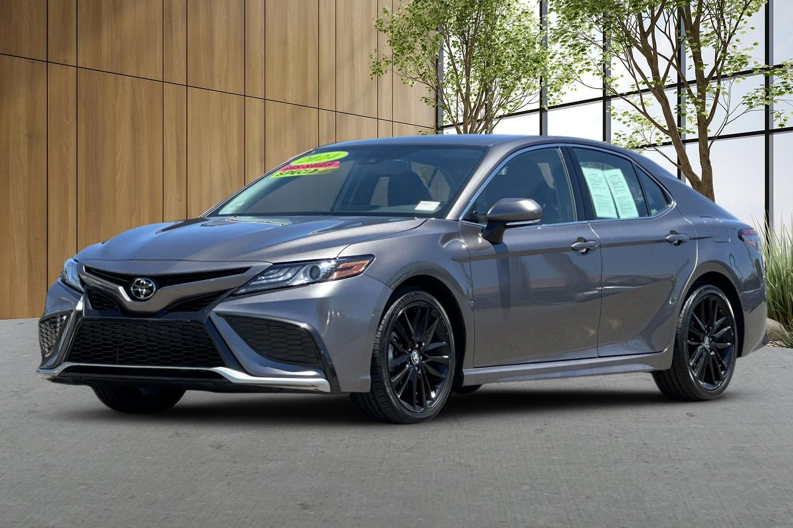 2024 Toyota Camry XSE Image 1 of 28