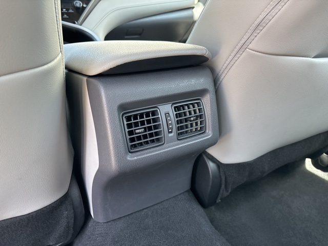 Vehicle image 33 of 33