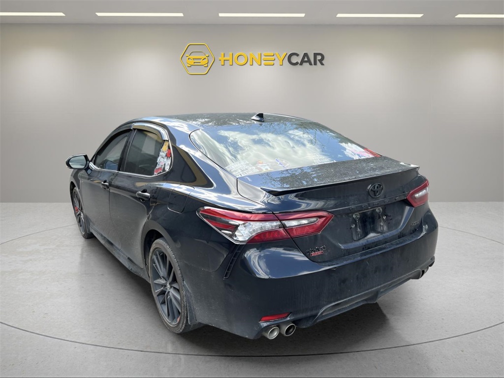 Vehicle image 6 of 34
