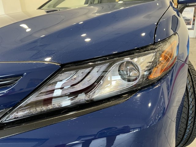 Vehicle image 51 of 58