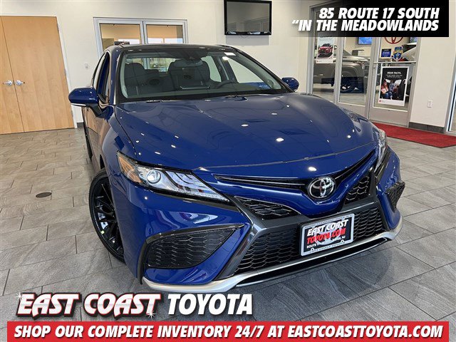 Vehicle image 8 of 58