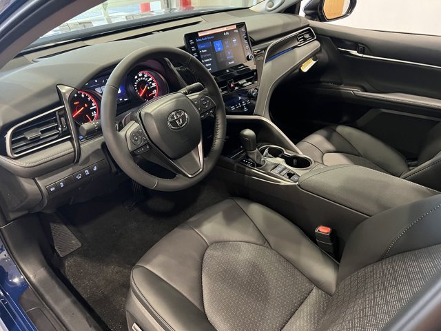 Vehicle image 40 of 58