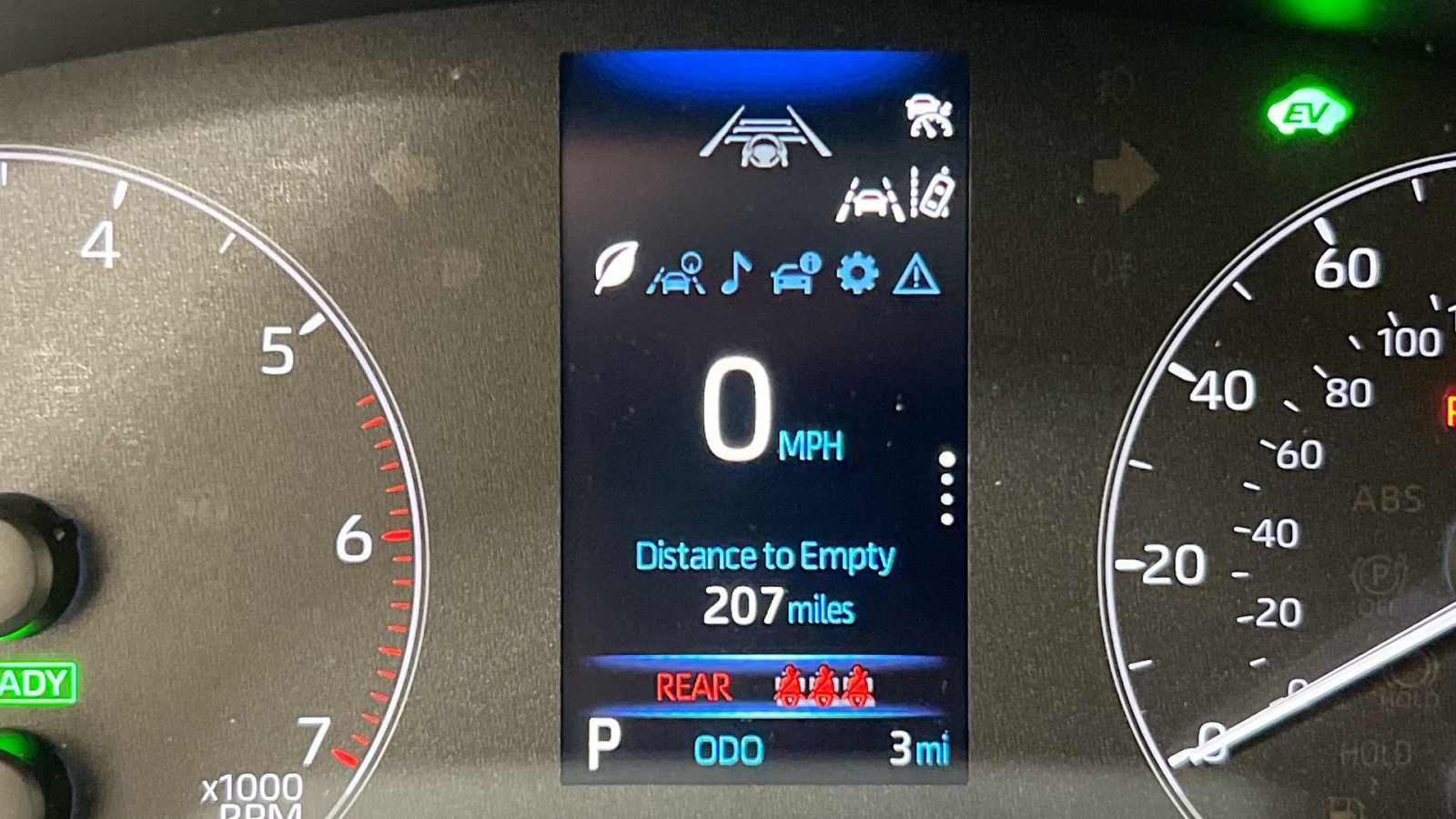Vehicle image 17 of 31
