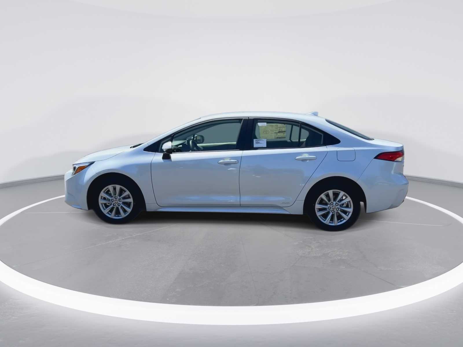 Vehicle image 5 of 31