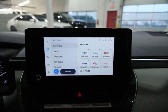 2024 Toyota Corolla LE Image 25 of 38