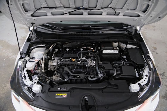 2024 Toyota Corolla LE Image 32 of 38