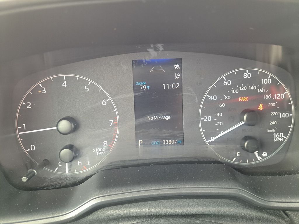 2024 Toyota Corolla LE Image 19 of 27