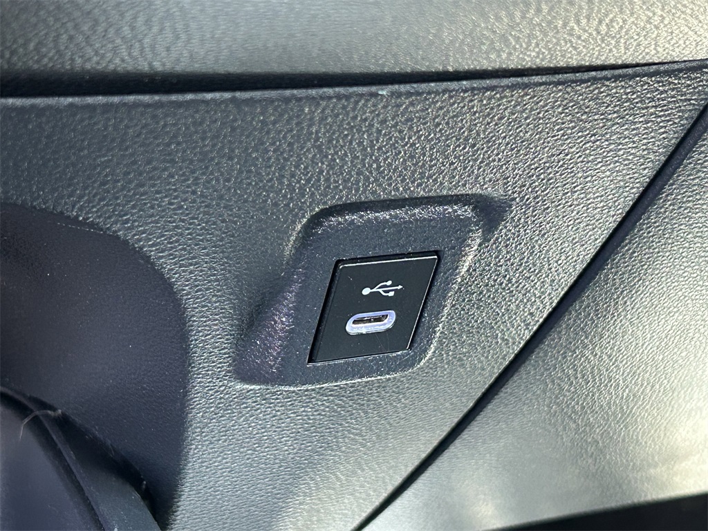 2024 Toyota Corolla LE Image 23 of 31