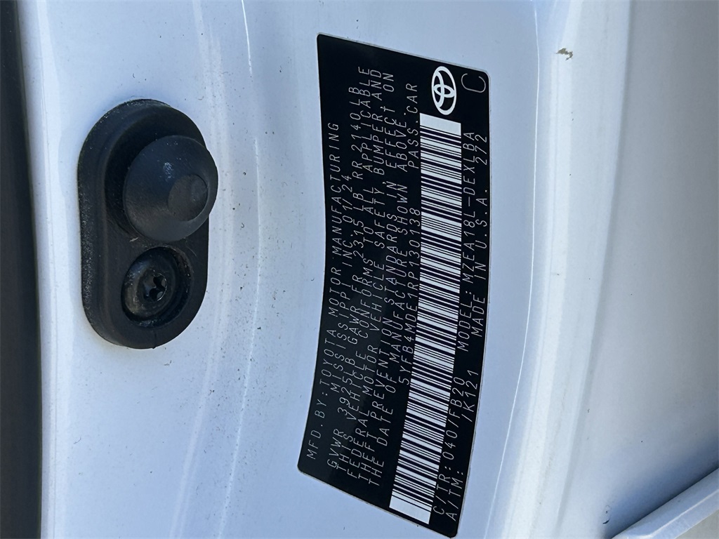 2024 Toyota Corolla LE Image 26 of 31