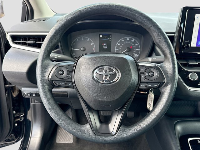 Vehicle image 21 of 41