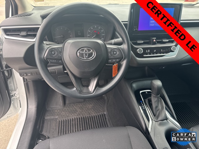 Vehicle image 16 of 19