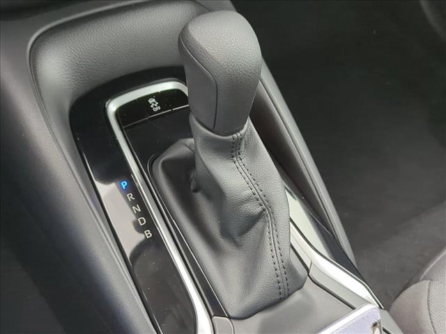 Vehicle image 12 of 25