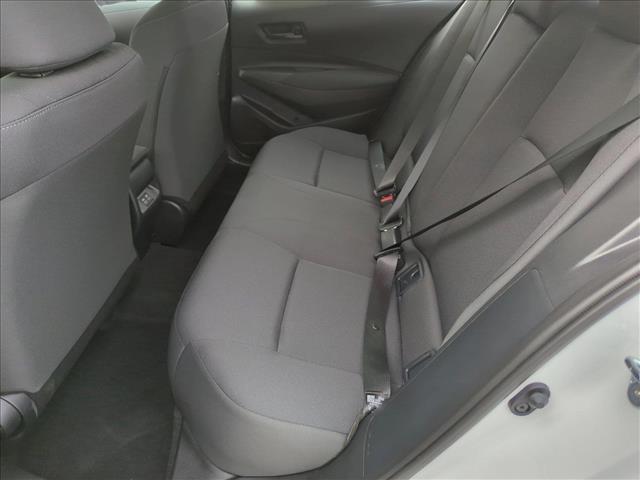 Vehicle image 16 of 25
