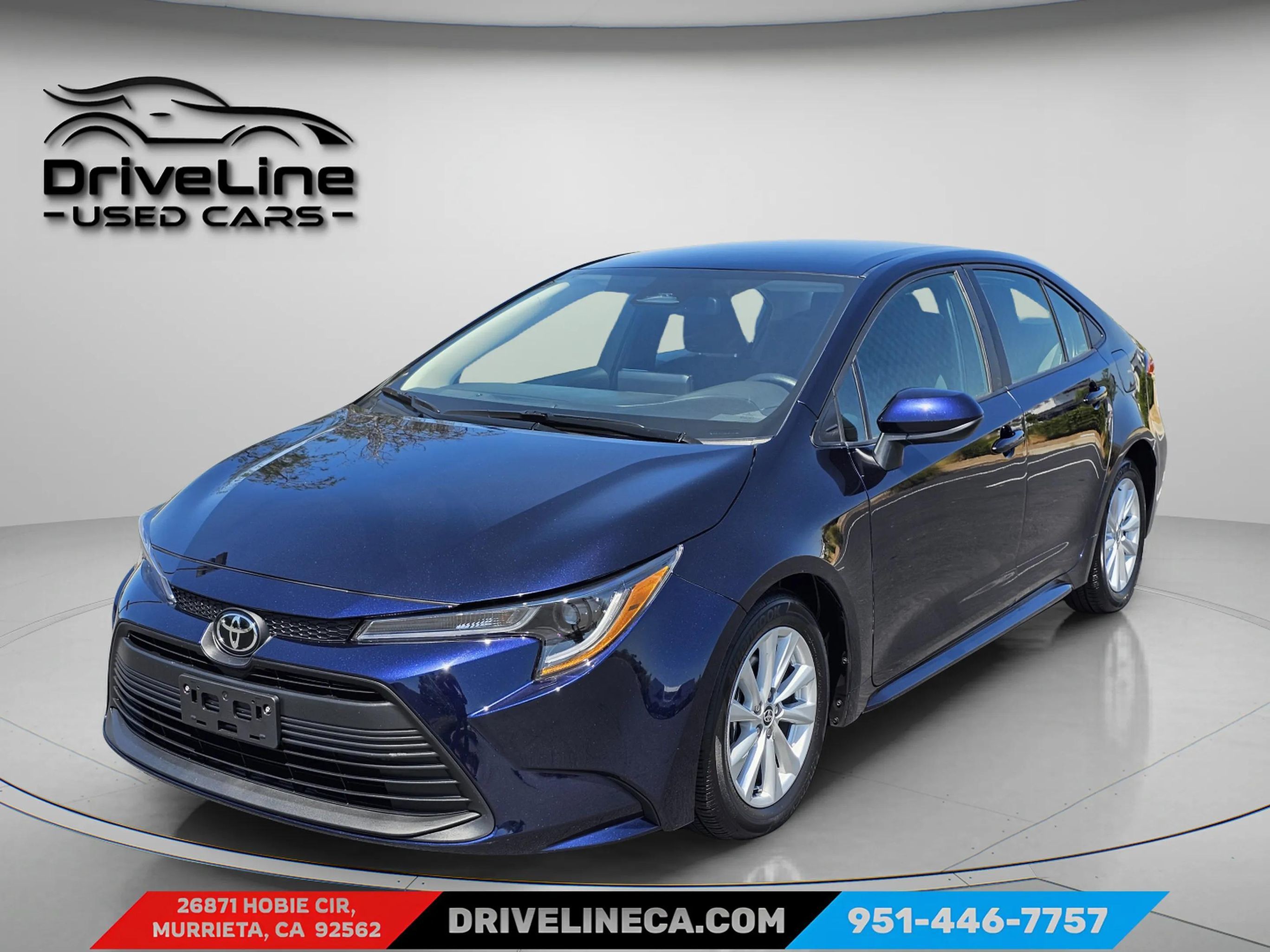 2024 Toyota Corolla LE Image 2 of 28