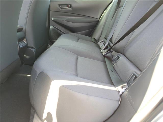 Vehicle image 12 of 25