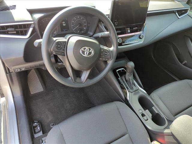 Vehicle image 8 of 25