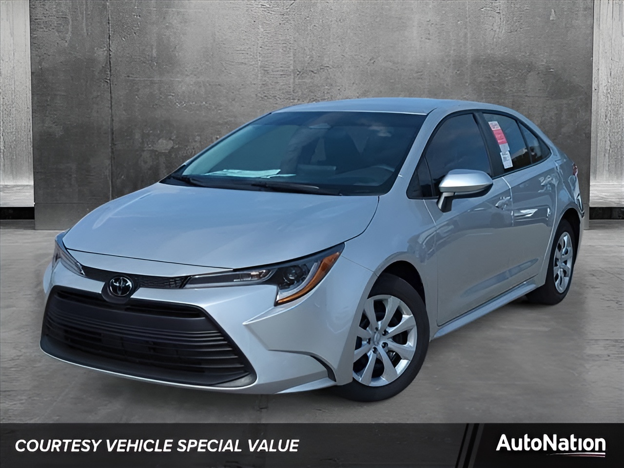 Vehicle image 19 of 25