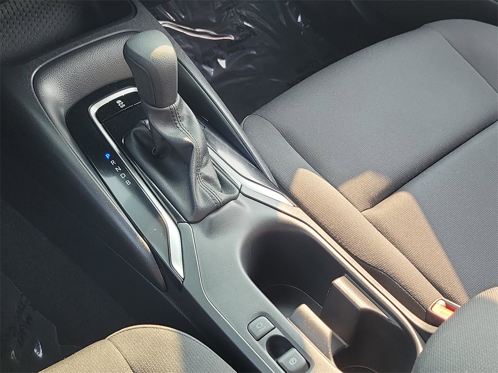 Vehicle image 19 of 31