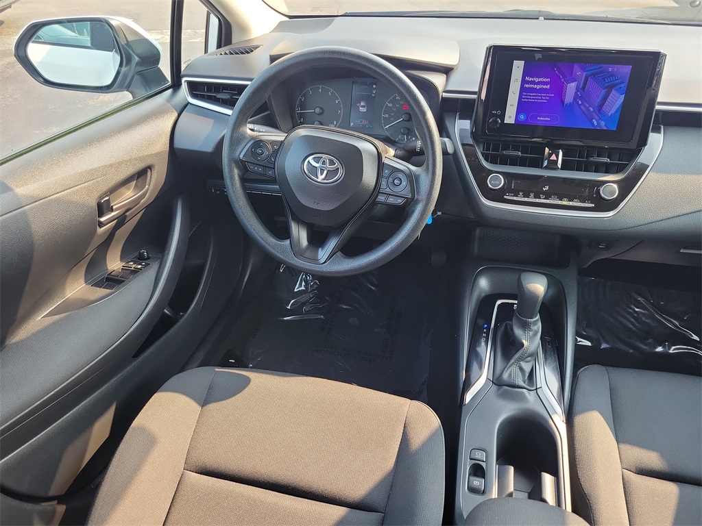 Vehicle image 11 of 31