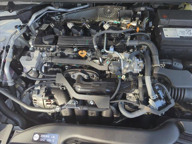 Vehicle image 17 of 25