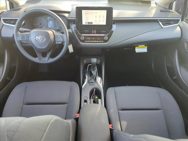 Vehicle image 15 of 25