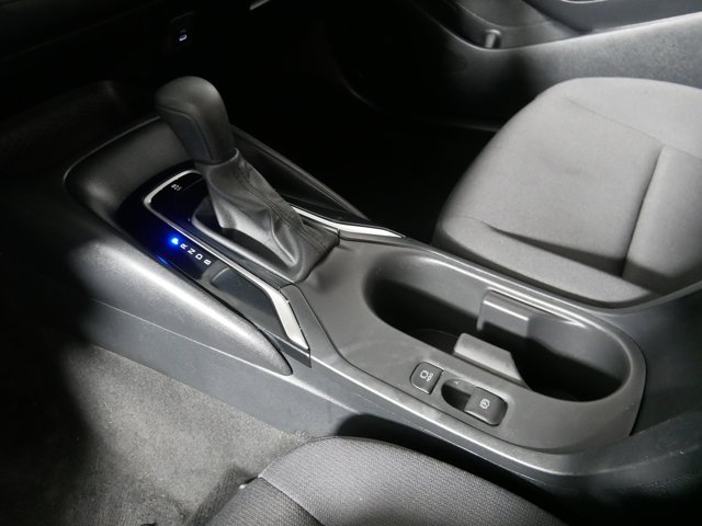 Vehicle image 24 of 41