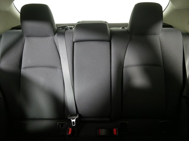 Vehicle image 13 of 41