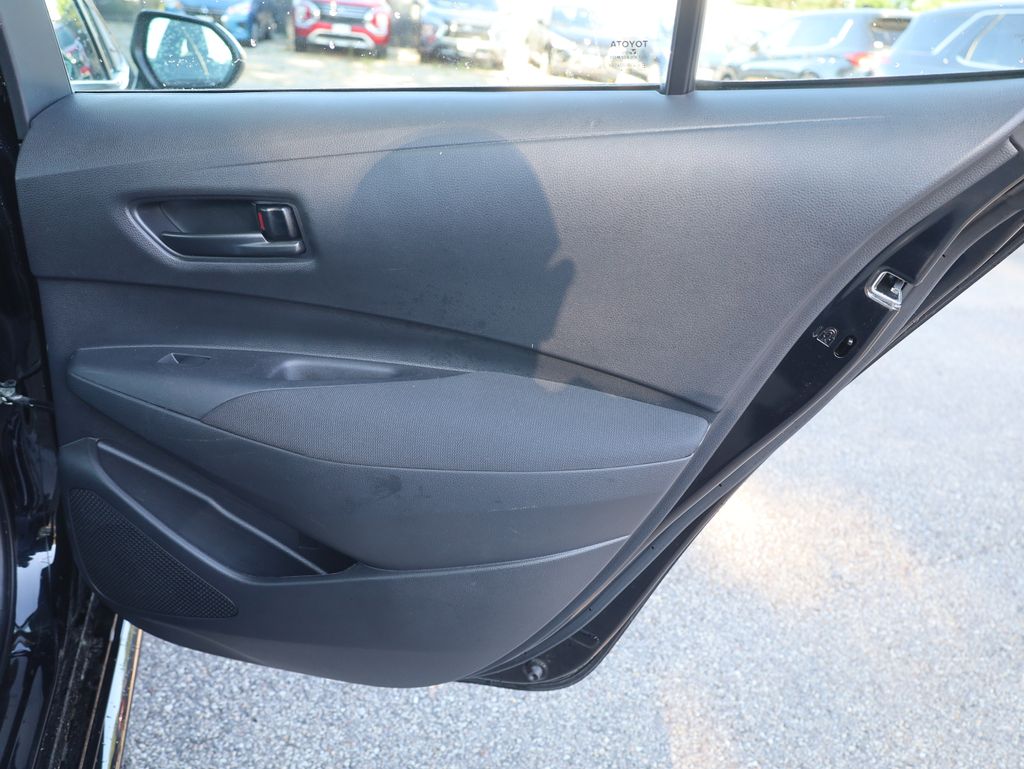 2024 Toyota Corolla LE Image 30 of 37