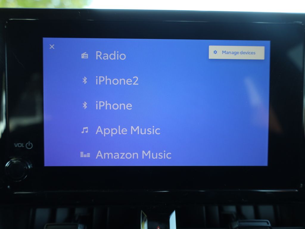 2024 Toyota Corolla LE Image 26 of 37