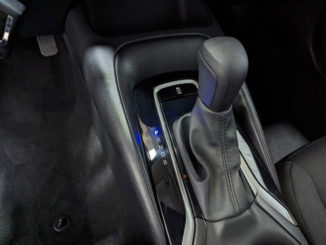Vehicle image 19 of 31