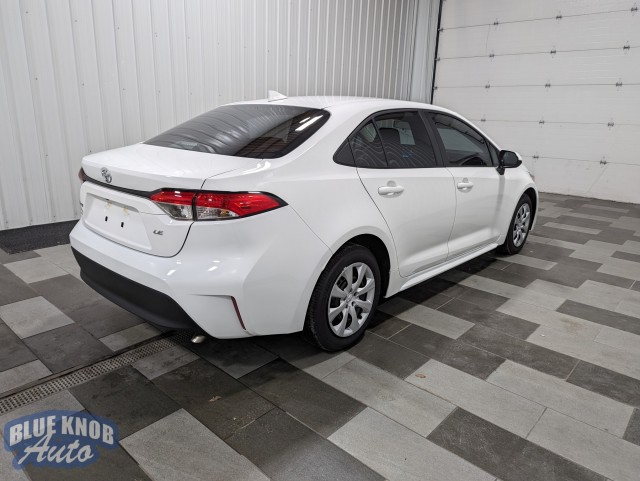 Vehicle image 4 of 31