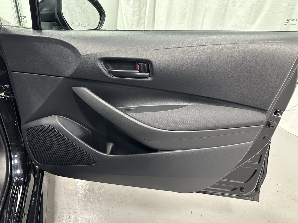 2024 Toyota Corolla LE Image 50 of 67