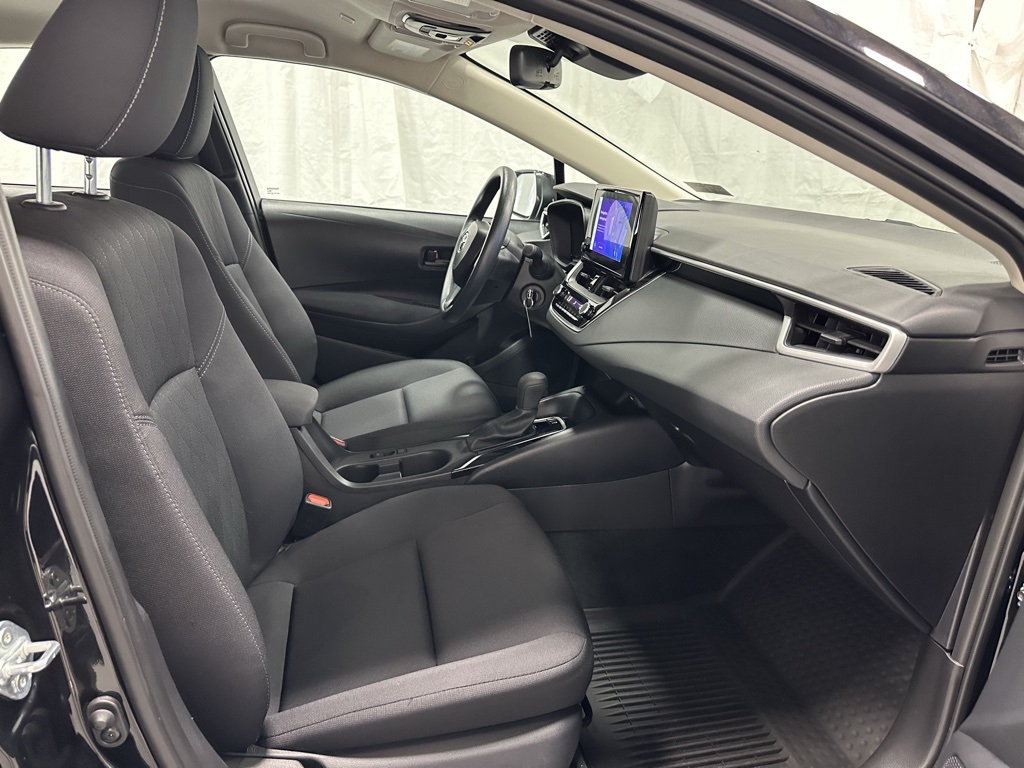 2024 Toyota Corolla LE Image 22 of 67