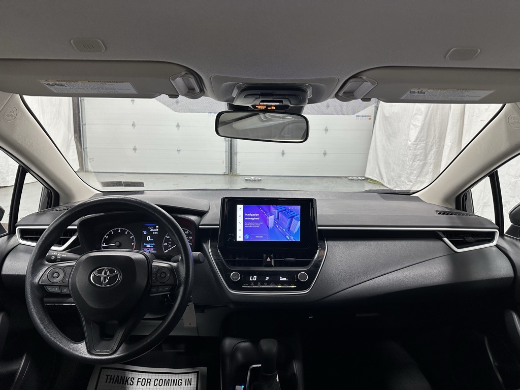 2024 Toyota Corolla LE Image 31 of 67
