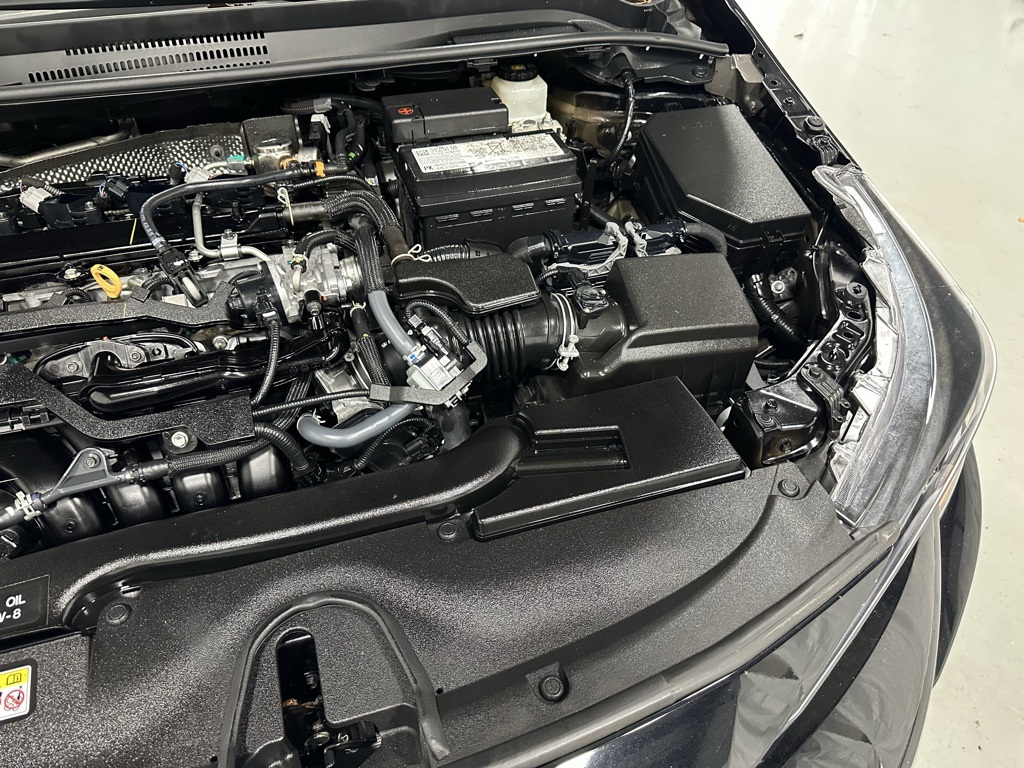 2024 Toyota Corolla LE Image 8 of 67