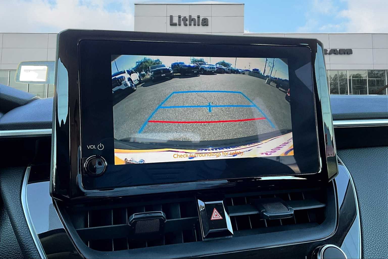 2024 Toyota Corolla LE Image 22 of 36