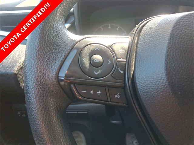 Vehicle image 22 of 37