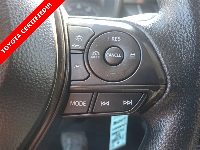 Vehicle image 23 of 37